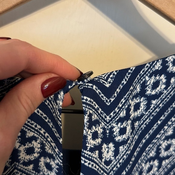 Pink Rose Women’s Blue & White Patterned Tank Top Dress Size Medium - Picture 7 of 11